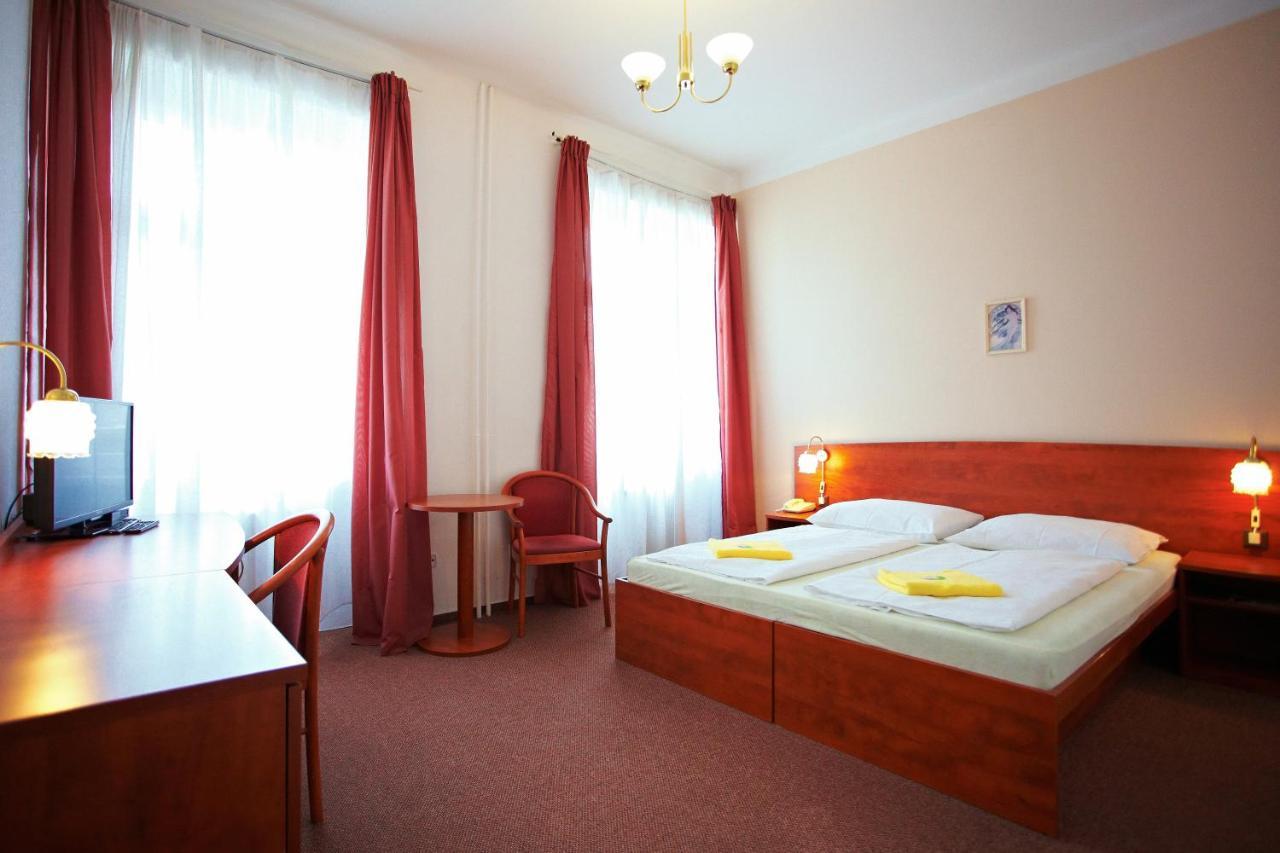 Wellness Hotel Central Klatovy Eksteriør bilde
