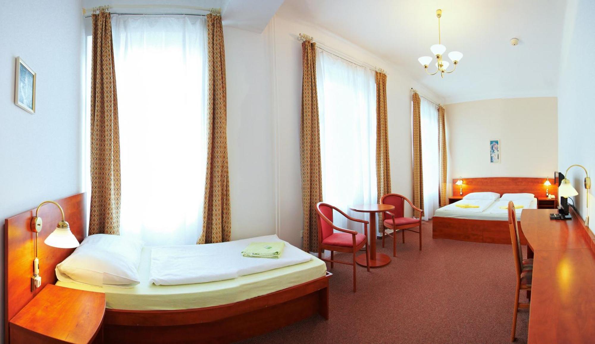 Wellness Hotel Central Klatovy Eksteriør bilde