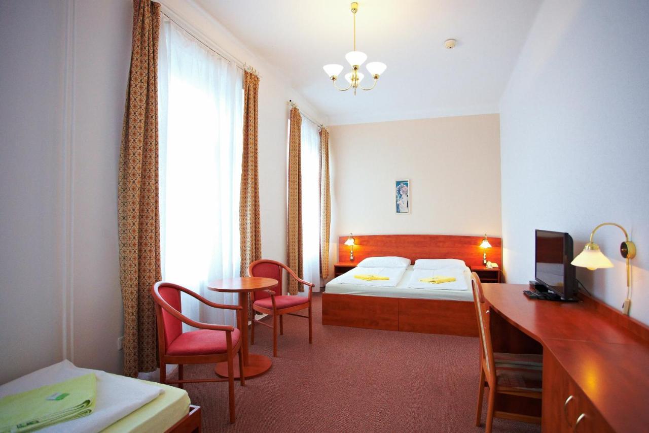 Wellness Hotel Central Klatovy Eksteriør bilde
