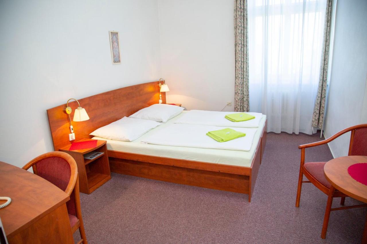 Wellness Hotel Central Klatovy Eksteriør bilde